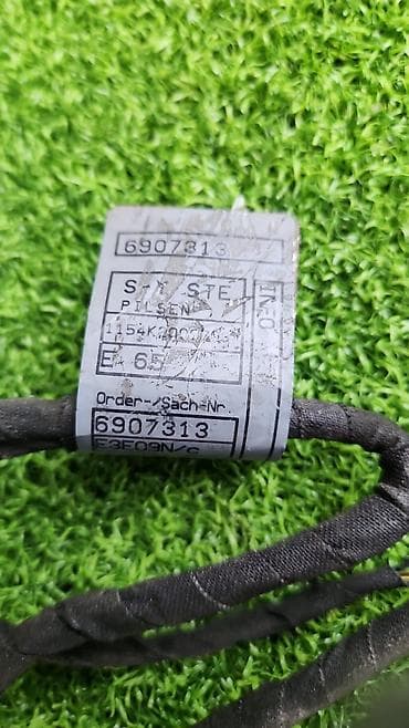 philips xenium w732: Парктроников задняя 2002г В отличном состоянии, очень большой — 4