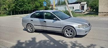Honda Accord: 1999 г., 1.8 л, Механика, Бензин, Хэтчбэк