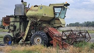 Транспорт: Продается комбайн, цена 300 тыс сом — 1