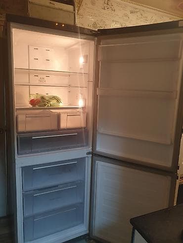 Холодильники: Холодильник Hotpoint Ariston, Двухкамерный, 60 * — 2