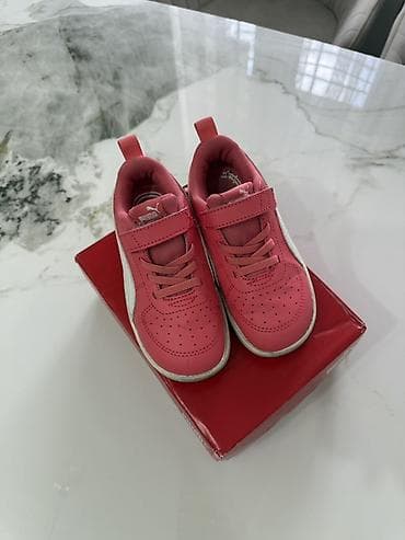 ботин: Продаю старую обувь дочери.все в отличном состоянии. -кеды PUMA 27 — 1