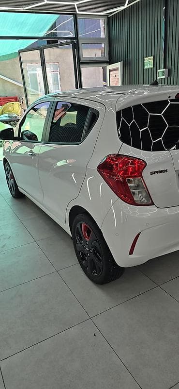 chevrolet spark купить: Chevrolet Spark: 2020 г., 1 л, Автомат, Бензин, Хэтчбэк — 6