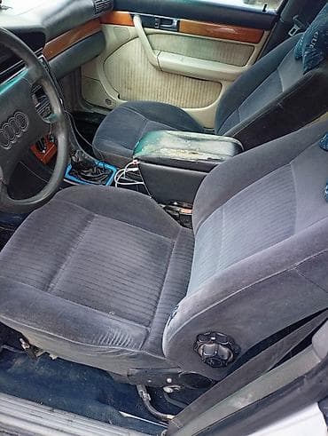 поло 2010: Audi 100: 1991 г., Ручные, Бензин, Седан — 10