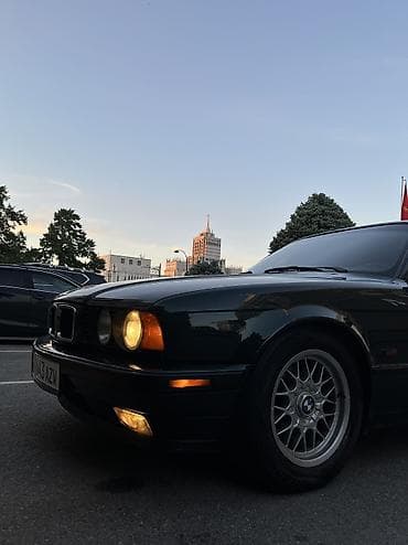 m 8 sukutur: BMW 5 series: 1995 г., 2.5 л, Механика, Бензин, Седан — 6