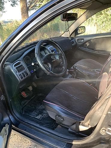 Toyota Avensis: 2002 г., 2 л, Кол менен иштөөчү, Дизель, Универсал — 6