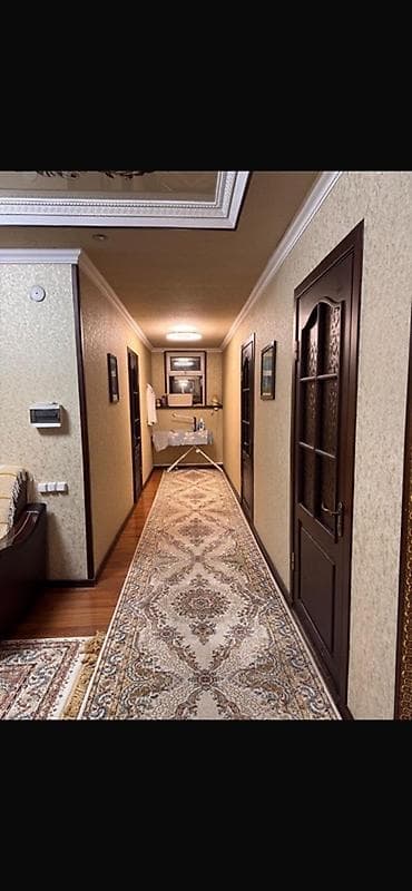 Недвижимость: Продаются Просторный частный дом с благоустроенным двором и большими — 9