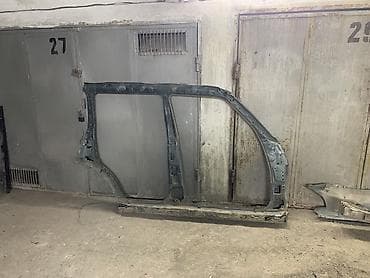 cruse: Стойка кузова Toyota, Б/у, Оригинал — 1