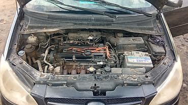 geely preface: Hyundai Getz: 2007 г., 1.6 л, Механика, Бензин, Хэтчбэк — 9