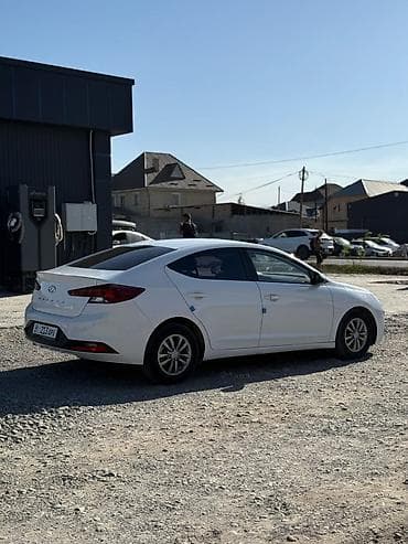 матрас на машину: Hyundai Elantra — это стильный и экономичный седан, предлагающий — 4