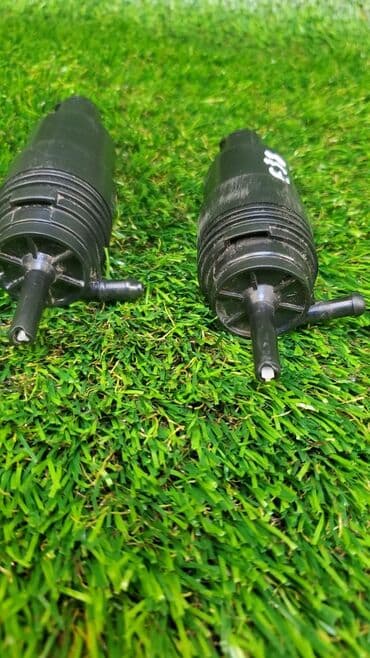 e39: Насос стеклоомывателя Bmw 530I E39 LCI M54B30 2001 (б/у) ​ Марка: BMW — 4