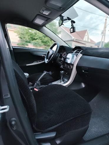 Toyota Corolla: 2012 г., 1.8 л, Автомат, Бензин, Седан — 8
