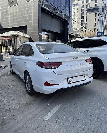 Продажа авто: Hyundai Avante: 2019 г., 1.6 л, Автомат, Бензин, Седан — 3