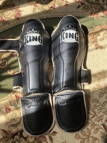 шилем каска: Наколенники, Б/у, В наличии — 2