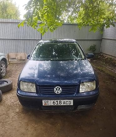 Volkswagen Bora: 1999 г., 1.6 л, Механика, Бензин, Седан — 1