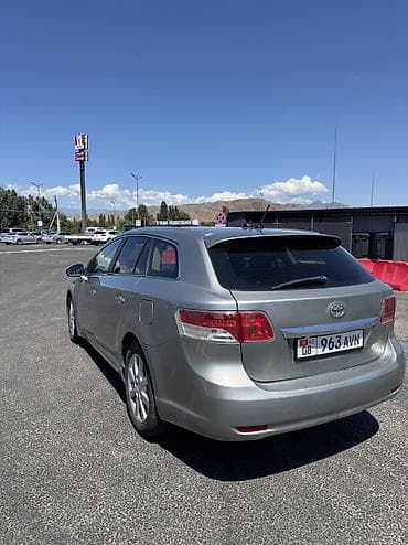 агро товары: Toyota Avensis: 2010 г., Автомат, Дизель, Универсал — 9