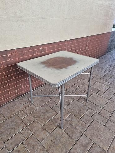 Стол алюминиевый, разборный, легкий (советский)размер 90на70