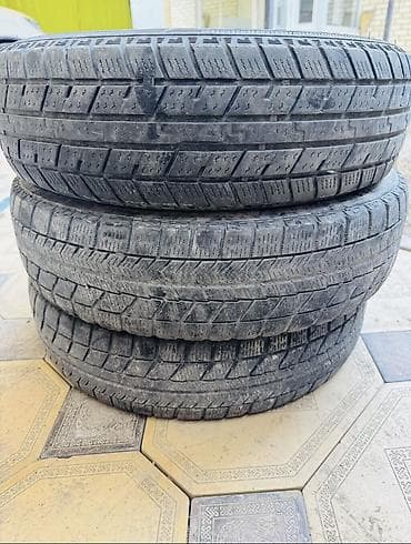 215 65 16 с: Продает шины
Все сезонка 
3 штук 
155/80/R13 — 1