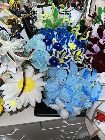 корзины для цветов: Авторские букеты из мягких пушистых проволочных палочек (синельная — 3