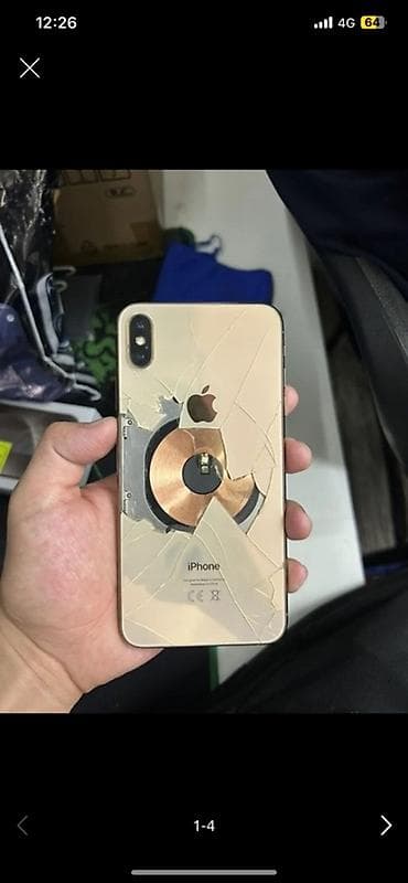 sony a6: IPhone Xs Max, Б/у, 64 ГБ, Золотой, Чехол, 74 % — 2