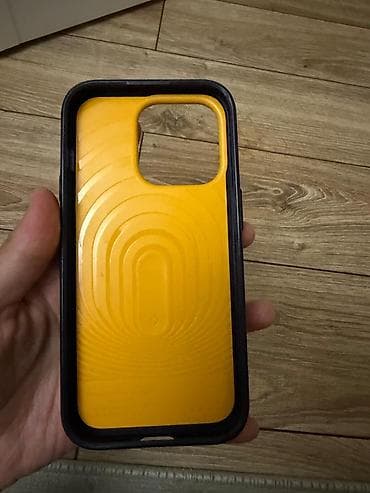 за неделю: Продам 3 чехла.1 чехол на 16 про с mag safe очень качественный не — 5