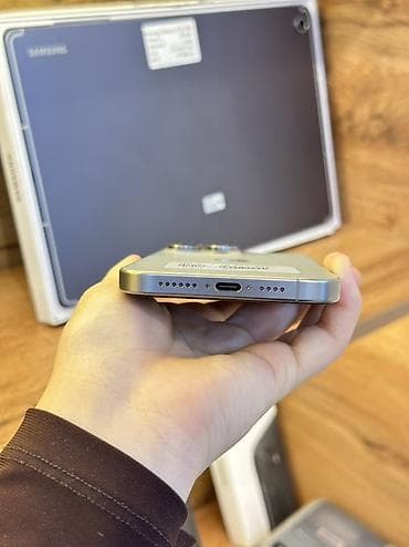 вспыш: IPhone 15 Pro Max, 256 ГБ, Blue Titanium, Коробка, 79 % — 4