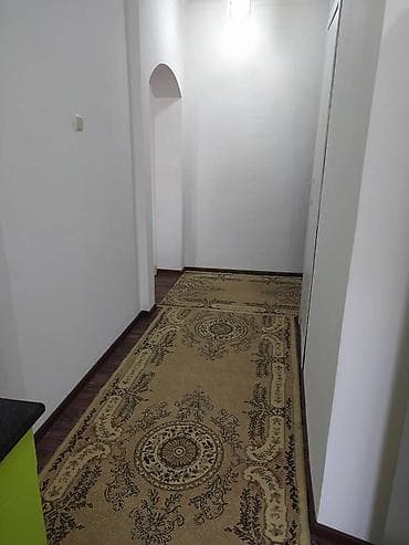 квартиры почасовой: 1 комната, 34 м², 105 серия, 9 этаж, Косметический ремонт — 4