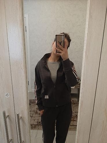 Джинсы: Брючный костюм, Прямые — 3