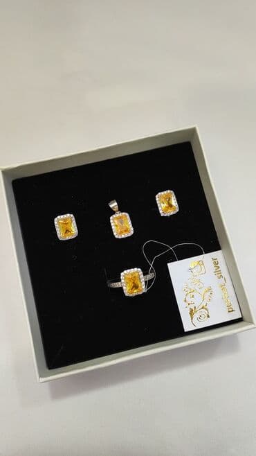 свадебные платья от производителя: Серебряный комплект Серебро 925 пробы Размеры имеются Есть — 2