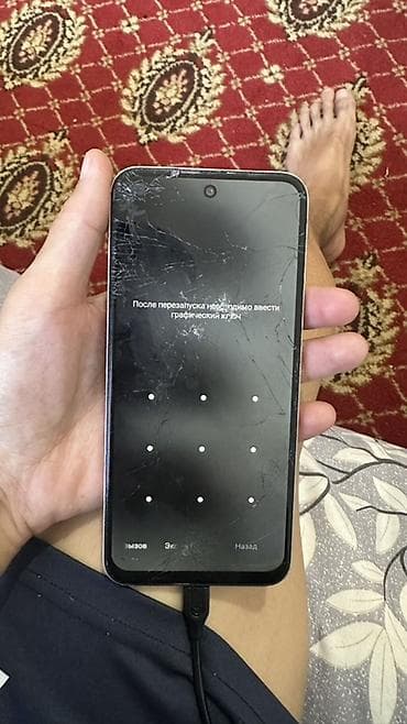 Мобильные телефоны: Tecno Spark, цвет - Серебристый — 1