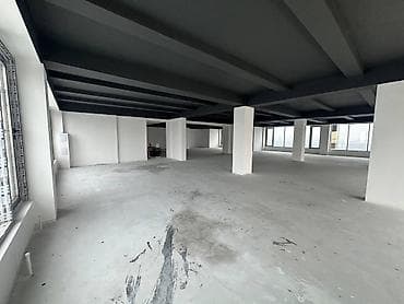 Аренда офисов, 320 м², В бизнес центре, С видом на горы, 1 линия, С отдельной кухней
