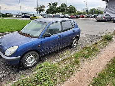 Daihatsu, 2001 г., Б/у, Оригинал — 2