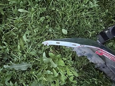 volvo tigach: Бампер Honda, Оригинал — 2