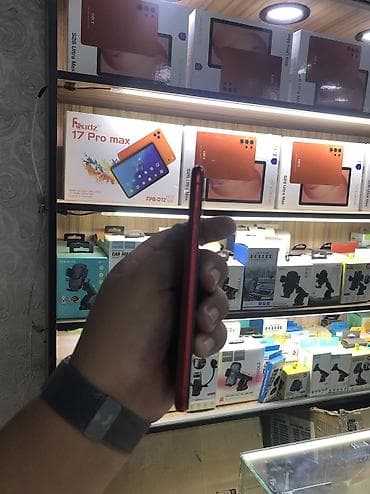 google pixel 3a xl: IPhone 11, 64 ГБ, 77 % — 4
