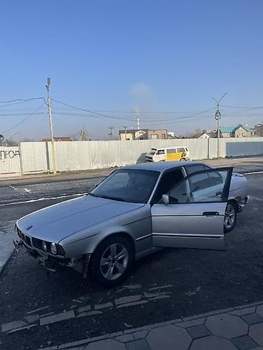 BMW: BMW 5 series: 1992 г., Седан — 7