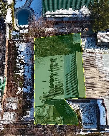 Үйлөрдү сатуу: 🏡 Продаётся полдома 📍Локация: Донской 49/2 (район — 10