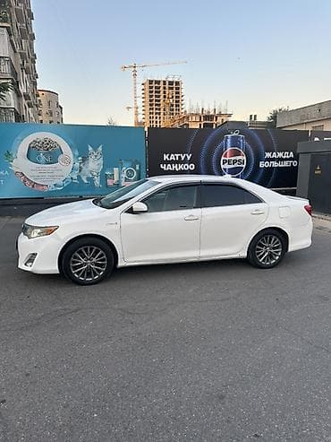 нива битый: Toyota Camry: 2013 г., 2.5 л, Автомат, Гибрид, Седан — 2