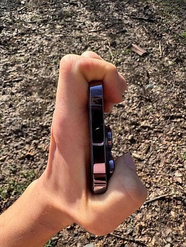 a7 iii: IPhone 14 Pro, Б/у, 128 ГБ, Deep Purple, Защитное стекло, Чехол, Кабель, 76 % — 4