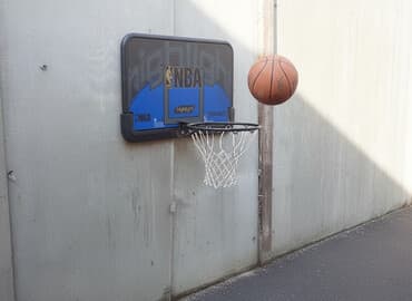 купить настольный хоккей: Настенная баскетбольная система Spalding NBA Highlight. - Щит — 3