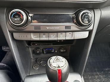 sprinter 4 4: Hyundai Kona: 2019 г., 1.5 л, Робот, Бензин, Кроссовер — 7