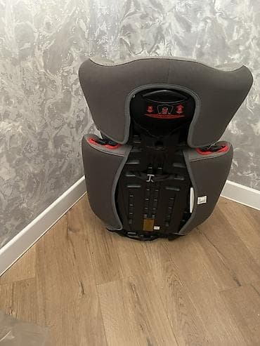 бустеры: Автокресло, цвет - Серый, Б/у — 2