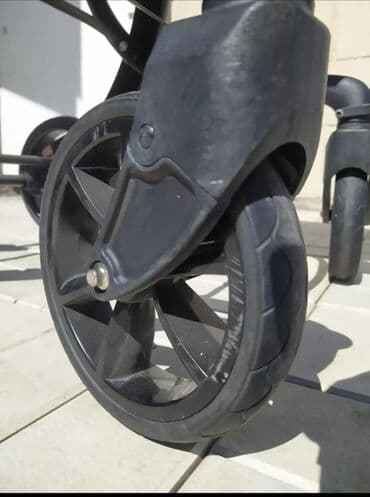 мишка с пледом: Коляска, цвет - Черный, Б/у — 5