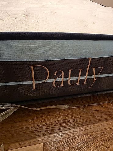 Мебель: Матрас Pauly с белой стеганой поверхностью и боковинами темно-синего и — 2