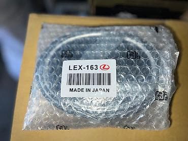 300h: Lexus, 2015 г., Новый, Оригинал — 4