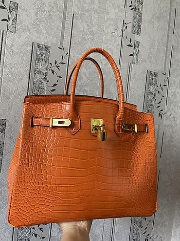 Женская сумка-тоут в стиле классической Birkin, крупного формата. -