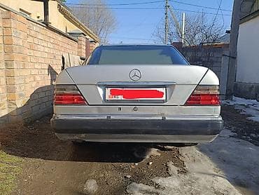 audi 80 b3: Mercedes-Benz E-Class: 1995 г., 2 л, Механика, Бензин, Седан — 2