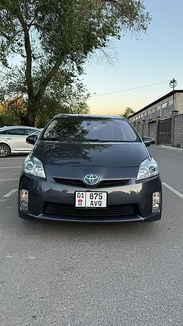 Toyota Prius: 2011 г., 1.8 л, Автомат, Гибрид, Лифтбек