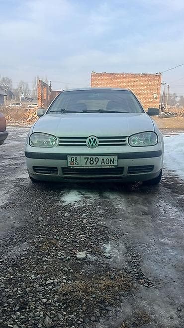 mercedes benz e class: Volkswagen Golf: 1999 г., 1.6 л, Механика, Бензин, Хэтчбэк — 2