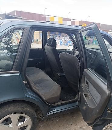 авто gac: Volvo 440: 1993 г., 1.8 л, Механика, Бензин, Лифтбек — 7
