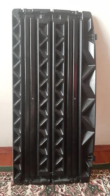 обшивка потолок: Крышка багажника Mazda, 2004 г., Б/у — 4