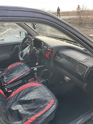 гольф каробка: Volkswagen Golf: 1992 г., 1.8 л, Механика, Бензин, Хэтчбэк — 3